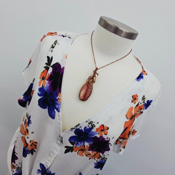 NWT Harve Bernard Tie Front Blouse Floral Size L Button Top Short Sleeve V-Neck - Picture 5 of 15